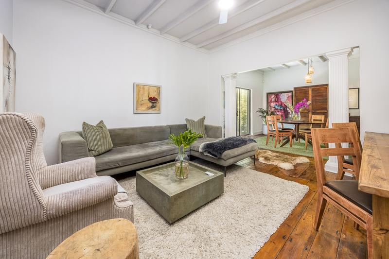 To Let 3 Bedroom Property for Rent in Green Point Western Cape